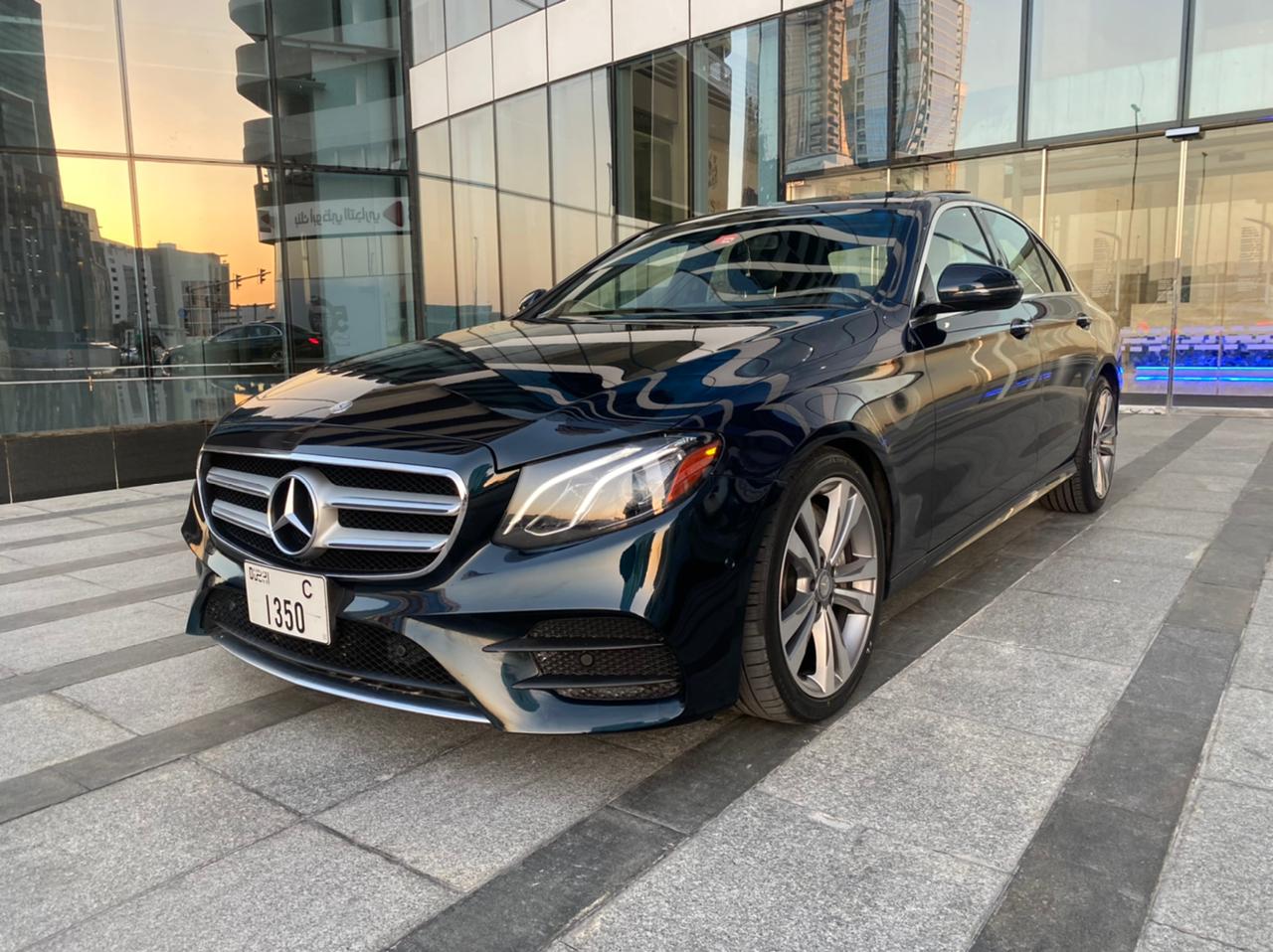 MERCEDES BENZ E300   2017 تأجير دبي