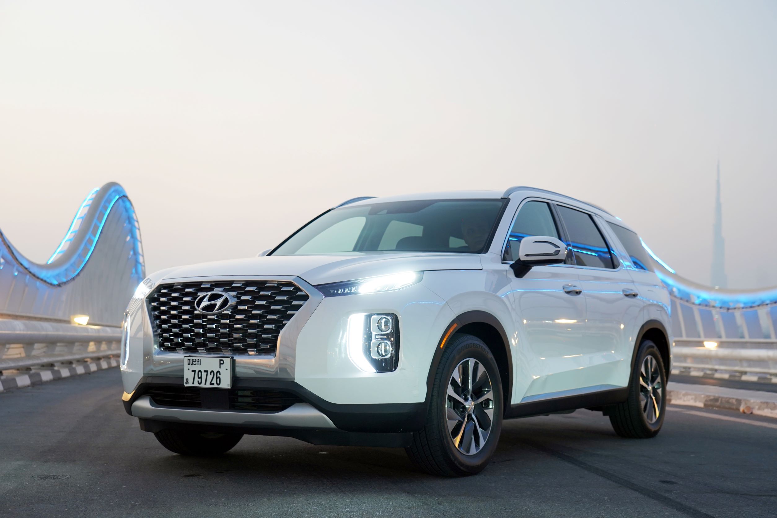 HYUNDAI PALISADE أبيض 2020 تأجير دبي
