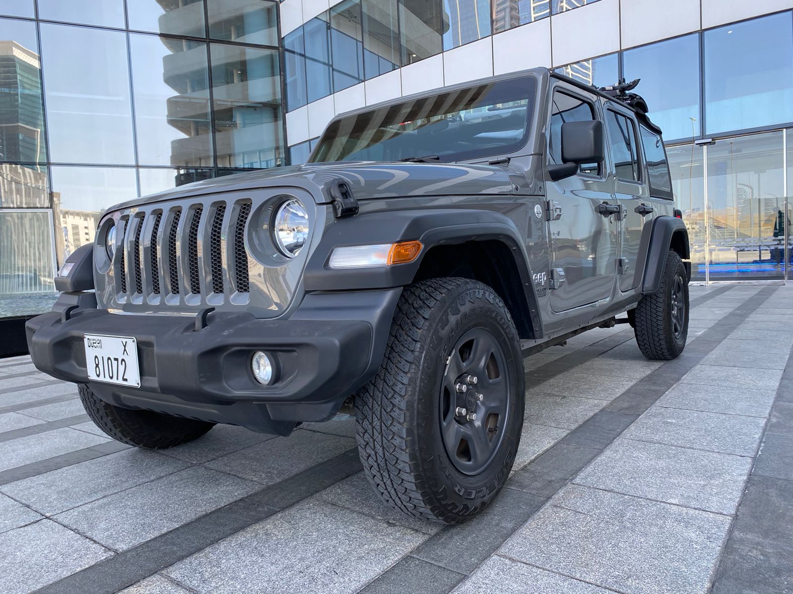 JEEP WRANGLER SPECIAL EDITION  رمادي 2020 تأجير دبي