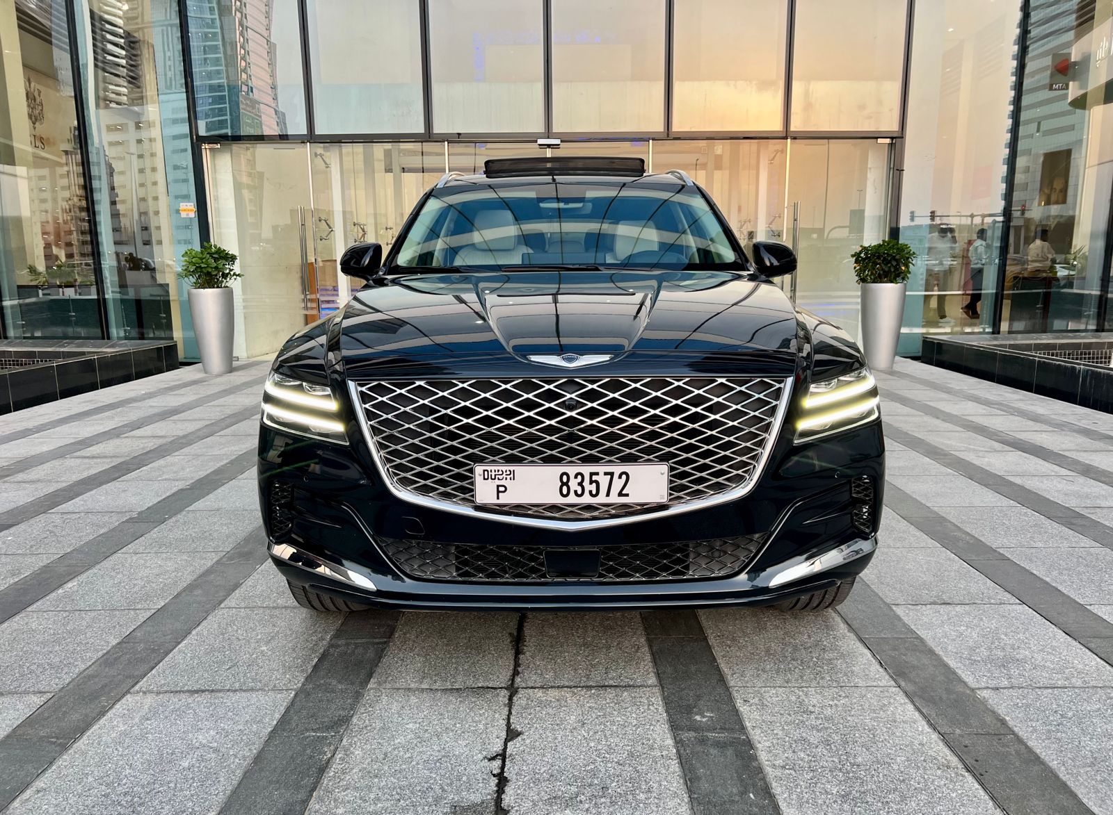 Hyundai Genesis GV80 أسود 2021 تأجير دبي