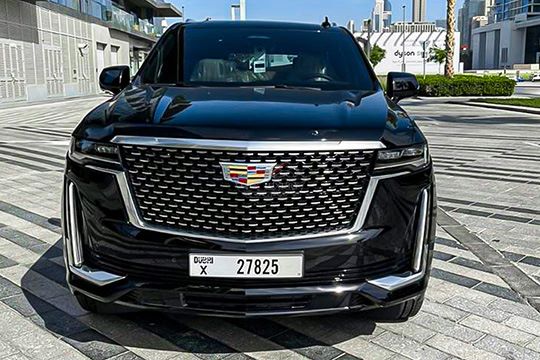 Cadillac Escalade أسود 2023 تأجير دبي