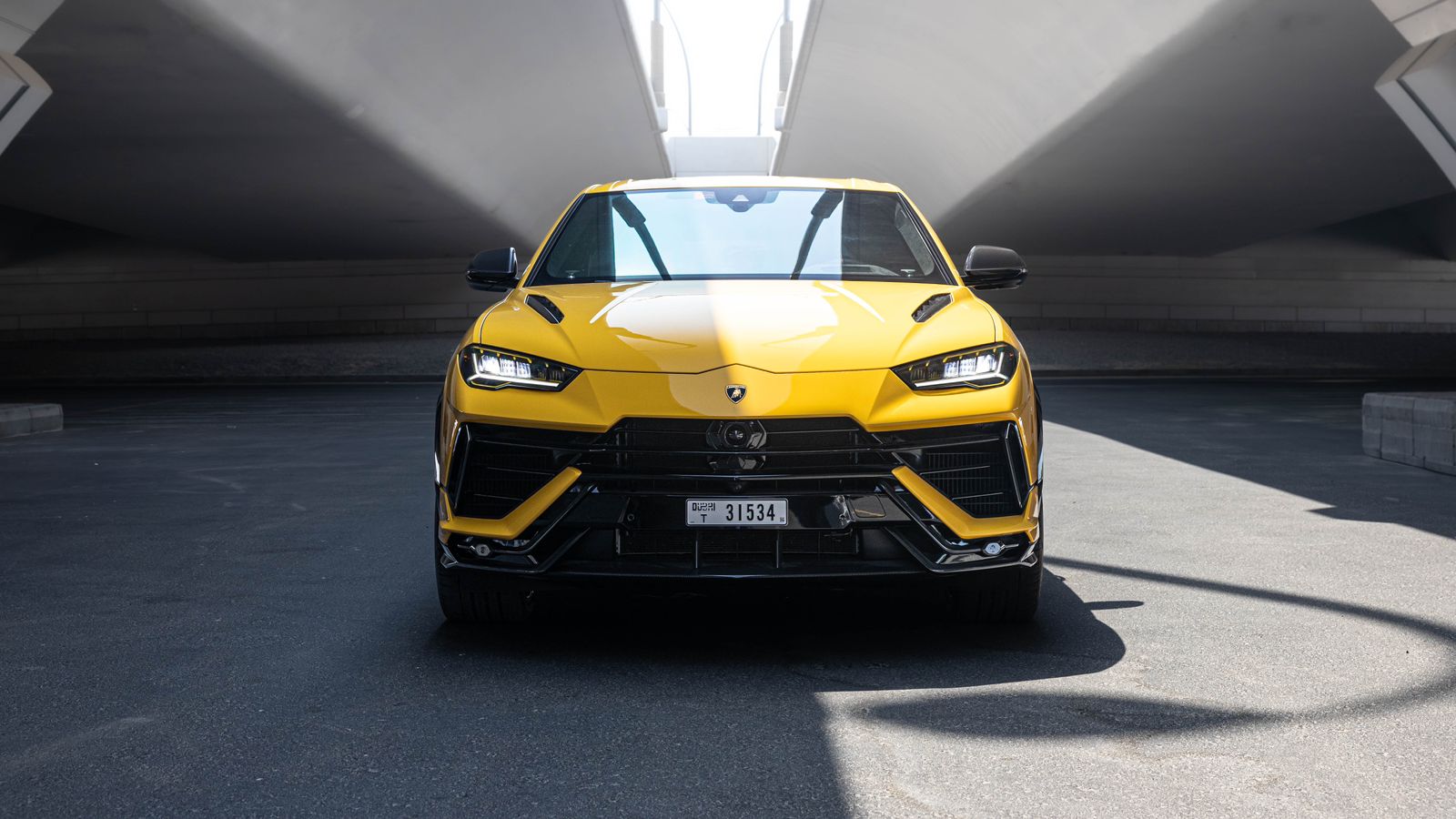Lamborghini Urus Performante  2023 تأجير دبي