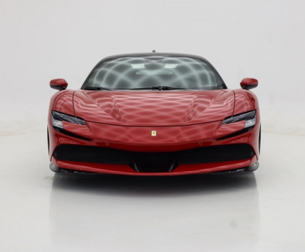 Ferrari SF90 RED 2024 location dubaï