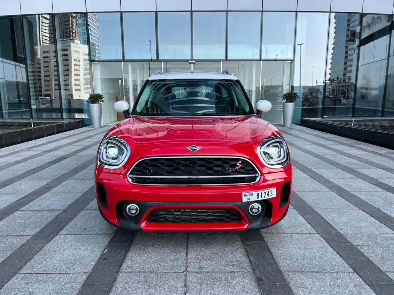 استئجار MINI COOPER  أحمر 2021 فى دبي