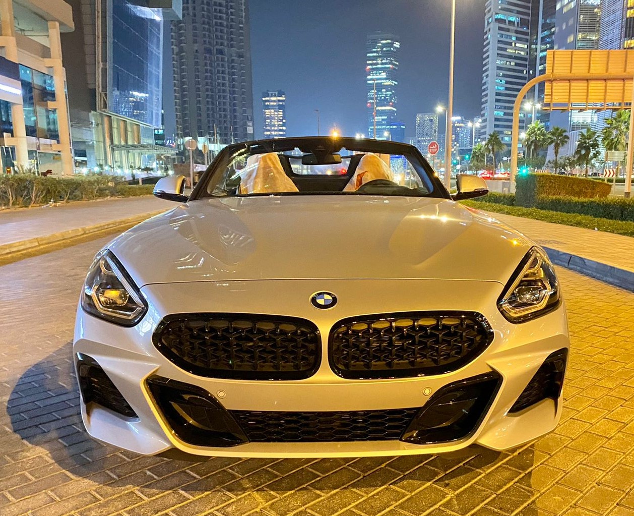 hire BMW Z4 GREY 2022 in dubai