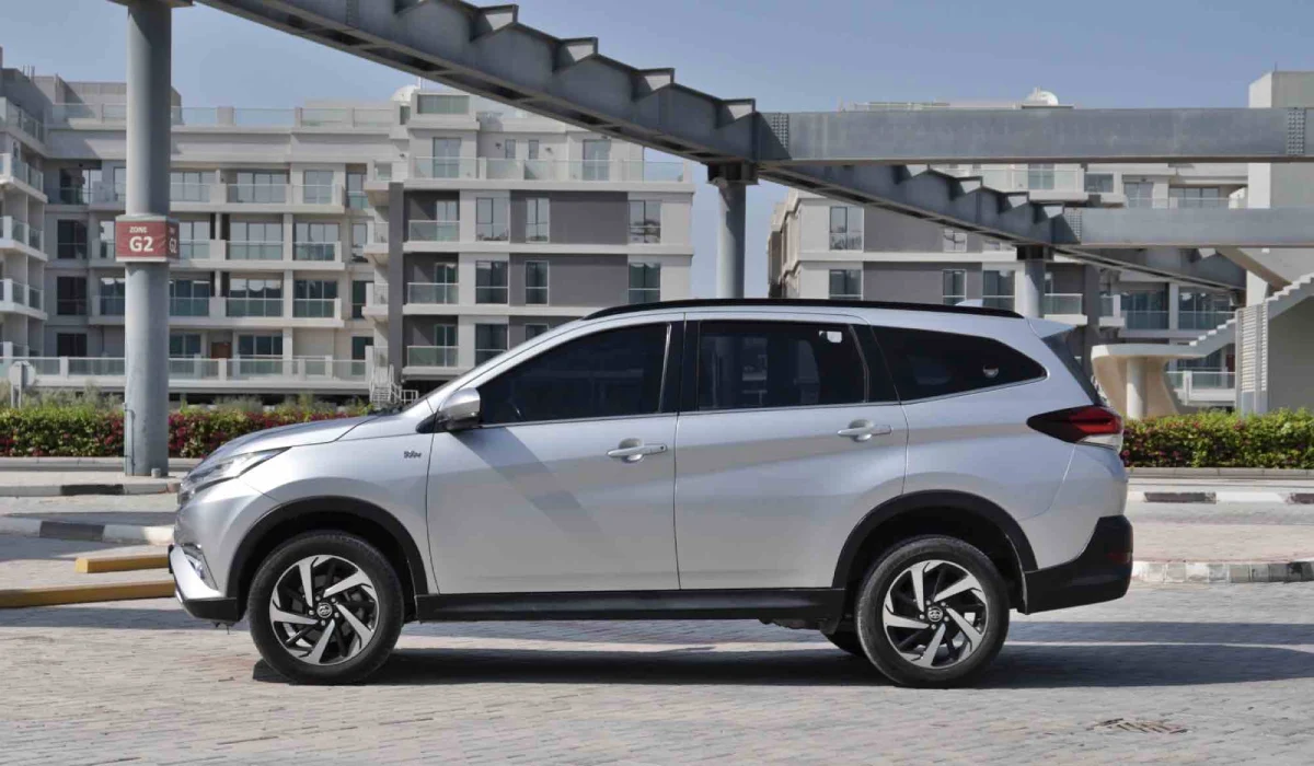 hire Toyota Rush  2021 in dubai