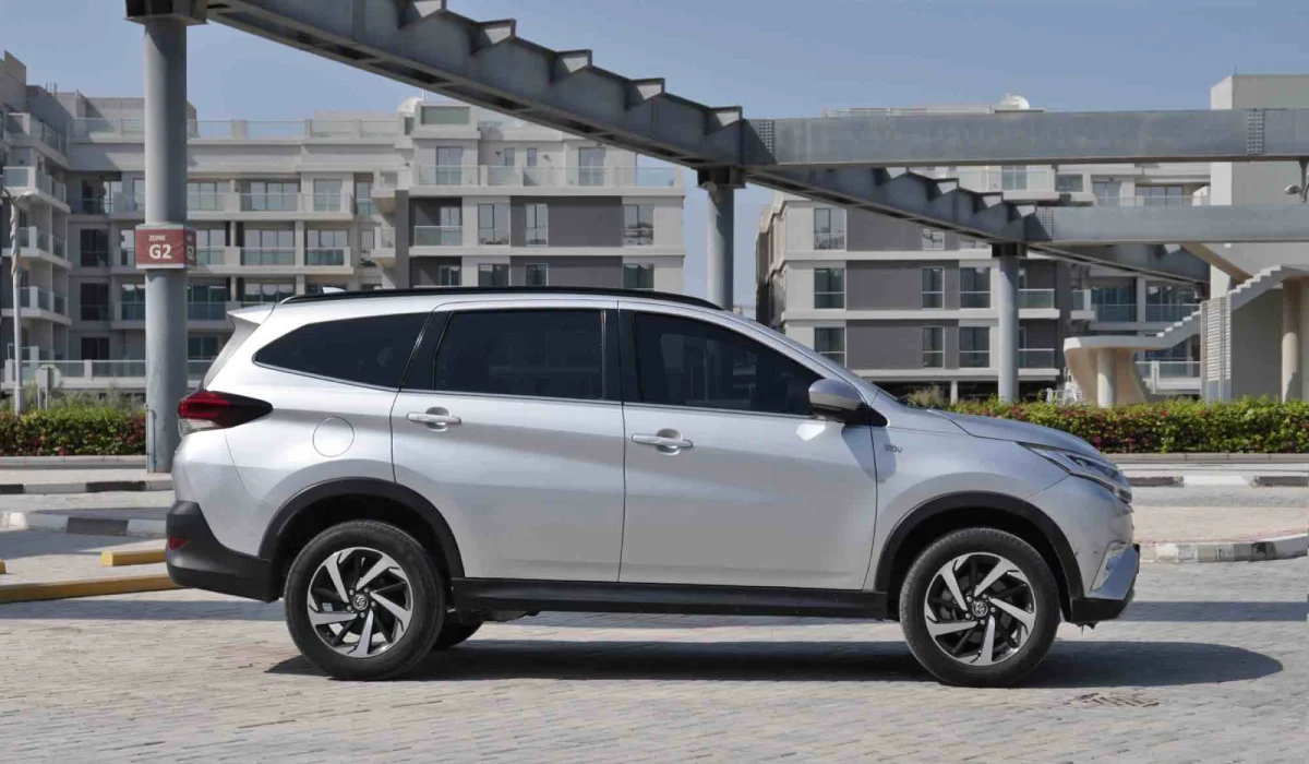 rent Toyota Rush  2021 in dubai