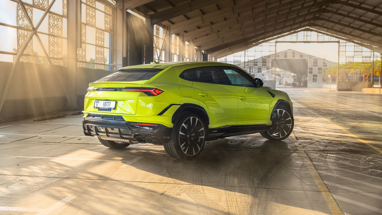 تاجير Lamborghini Urus S  2023 فى دبي
