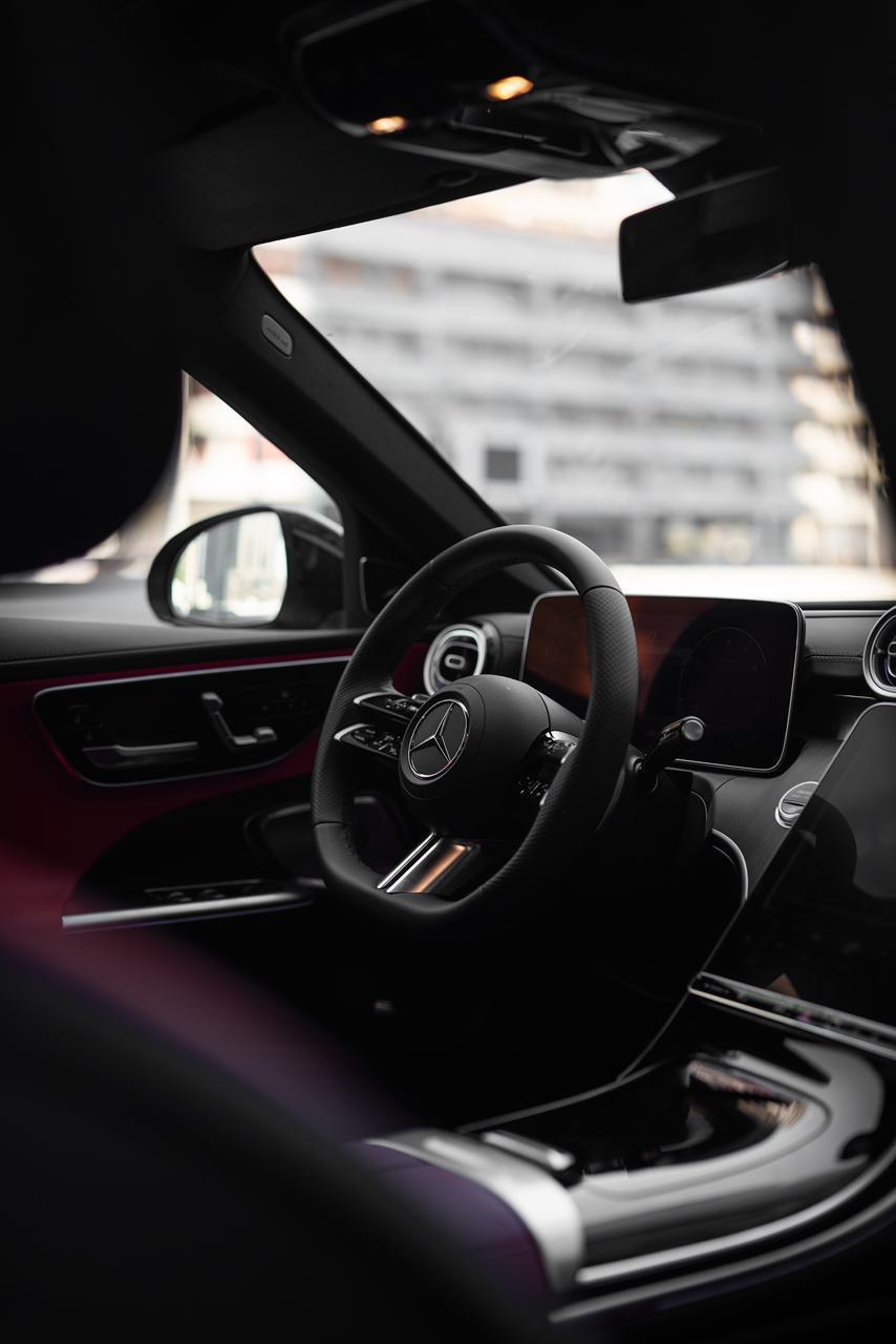 арендовать Mercedes-Benz C200 Black GCC  в Дубае