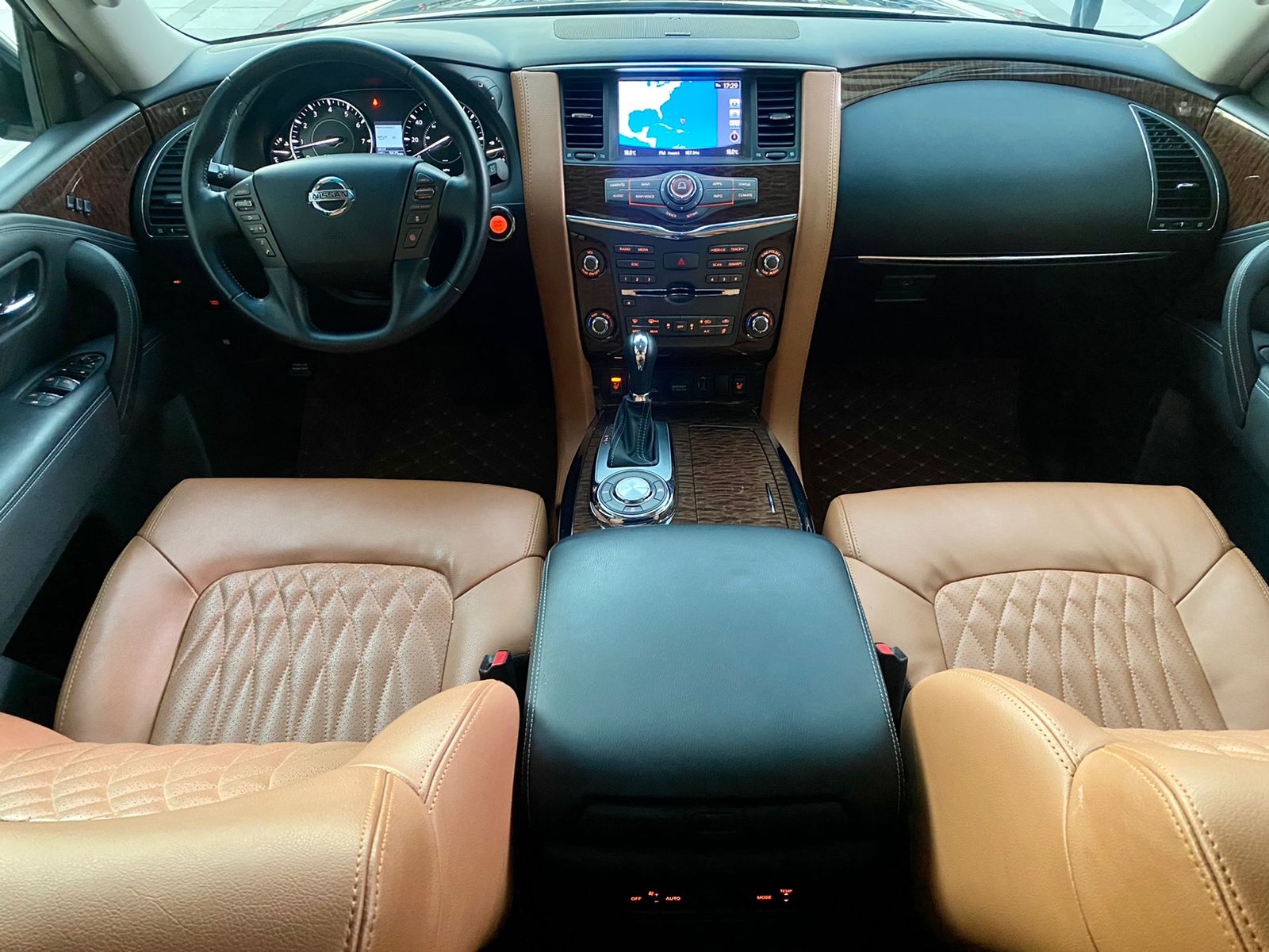 استئجار NISSAN Patrol PLATINUM أسود 2020 طويلة الأمد في دبي