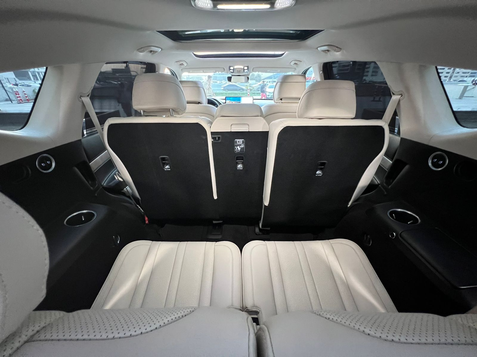 استئجار Hyundai Genesis GV80 أسود 2021 طويلة الأمد في دبي