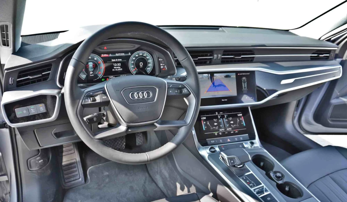 استئجار Audi A6  2022 طويلة الأمد في دبي