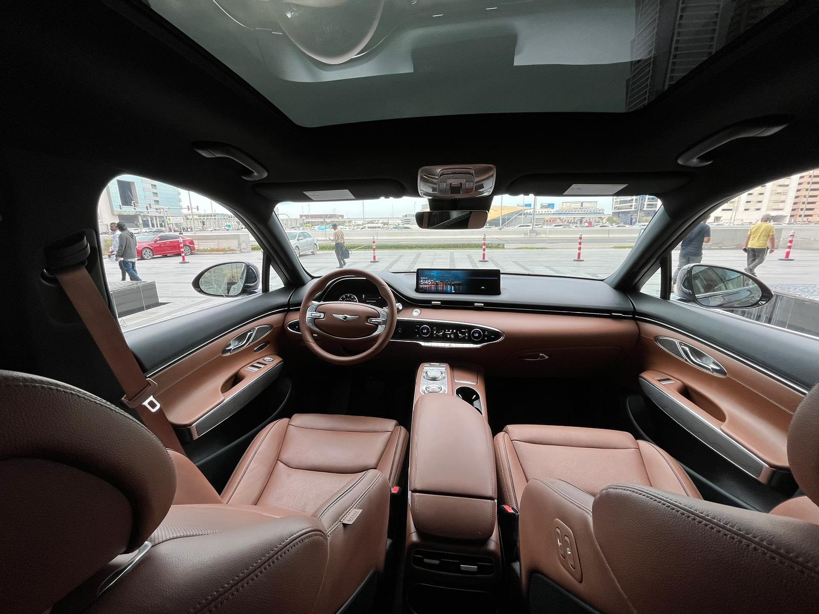 استئجار GENESIS GV70  أزرق 2022 طويلة الأمد في دبي